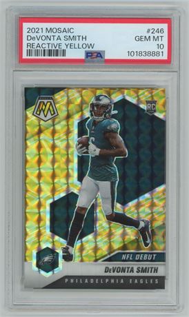 2021 Mosaic #246 DeVonta Smith RC Reactive Yellow PSA 10 GEM MINT