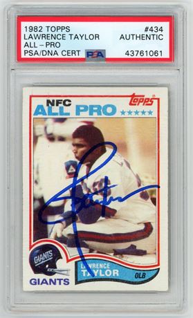 1982 Topps #434 Lawrence Taylor RC PSA Authentic Auto