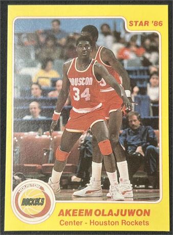 1985 Star #18 Akeem Olajuwon RC