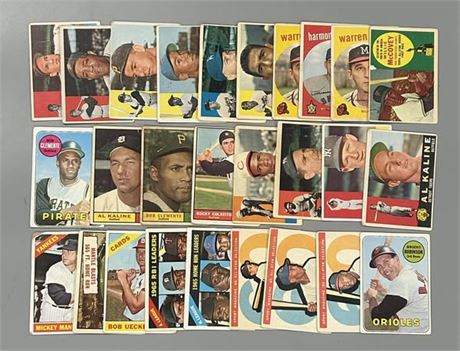 1959-66 Topps Star Lot Low Grade (27) w/ McCovey RC, Mantle, Clemente & Aaron