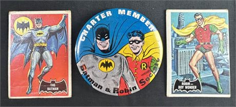 1966 Topps Batman Black Bat w/ Robin + "Charter Member" Jumbo Pin Low-Grade