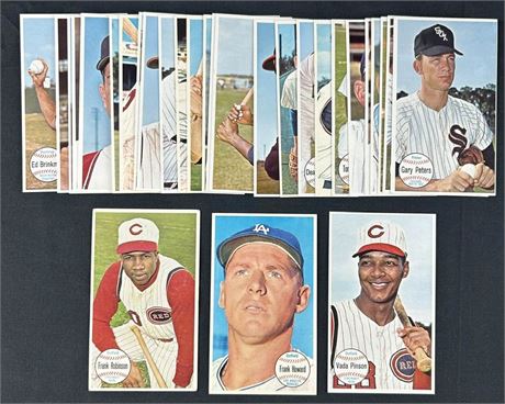 1964 Topps Giants Lot (29) EX+ AVG