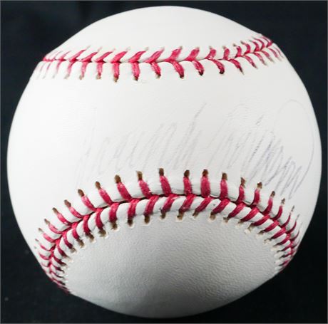 Frank Robinson Signed Official Major League Baseball Faded Auto Beckett Cert