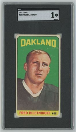 1965 Topps #133 Fred Biletnikoff RC SGC 1 POOR