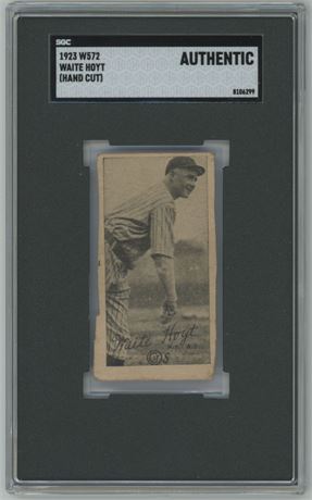 1923 W572 Waite Hoyt (Hand Cut) SGC Authentic