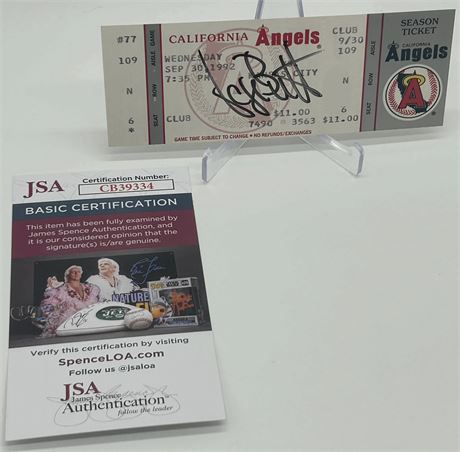 George Brett Autographed Full SeasonTicket 3,000 Hit!