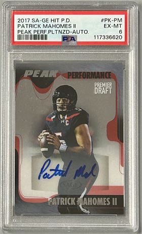 2017 Sage Hit Premier Draft Peak Performance Patrick Mahomes RC Auto PSA 6 EXMT