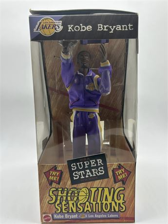 1999 Mattel Shooting Sensations Kobe Bryant LA Lakers Never Opened