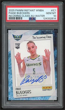 2025 Panini Instant WNBA Paige Bueckers RC Incoming Class Auto Water 9/10 PSA 10
