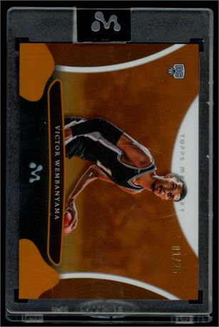 2023 Topps Mercury #18 Victor Wembanyama RC Orange Refractor 1/25 JERSEY MATCH!