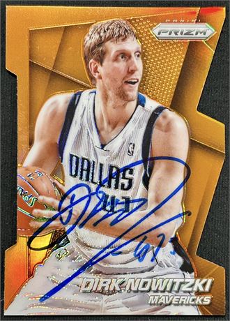2014 Panini Prizm #121 Dirk Nowitzki 032/139 Orange Die-Cut Auto JSA