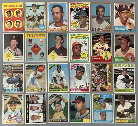 1961-69 Topps HOF Lot (24) VG to EX Condition w/ Aaron, Banks + More (READ)