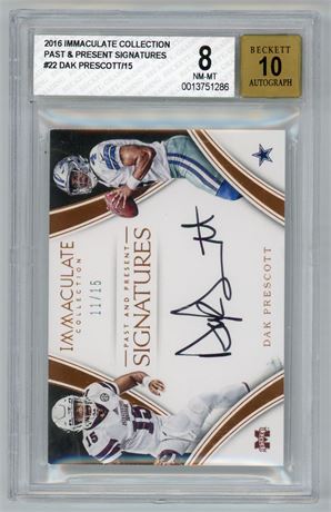 2016 Immaculate Collection #22 Dak Prescott RC 11/15 BGS 8 Auto 10