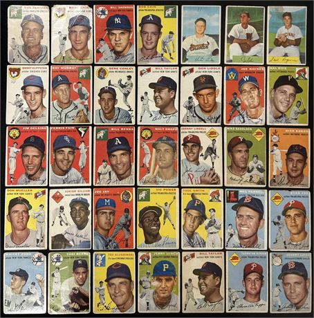 1954 Topps Low Grade Lot w/ Yogi & Whitey (32) w/ 3 1954 Bowman