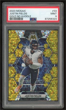 2023 Mosaic #33 Justin Fields Gold No Huddle 2/10  PSA 9 Mint