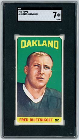 1965 Topps #133 Fred Biletnikoff RC SGC 7 NM
