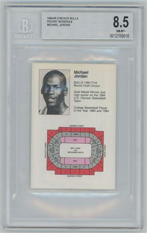 1984-85 Chicago Bulls Pocket Schedule (Jordan) BGS 8.5 NMMT+