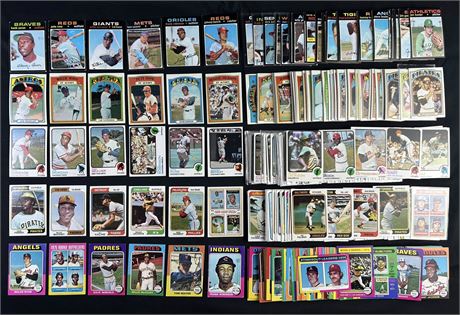 1971-1975 Topps Baseball Lot (325+) Loaded with Stars VG+ Avg