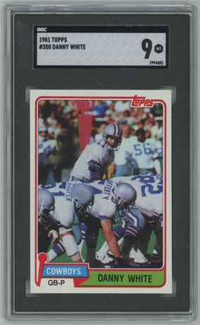 1981 Topps #300 Danny White SGC 9 MINT