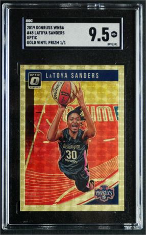 2019 Panini Donruss Optic WNBA #48 LaToya Sanders Gold Vinyl Prizm 1/1 SGC 9.5