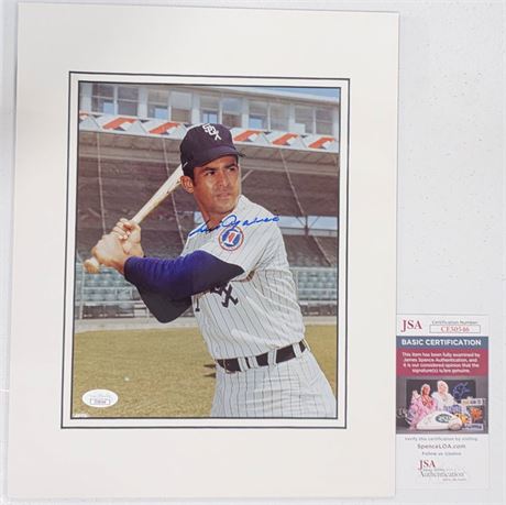 Luis Aparicio Autographed 8x10 Photo JSA