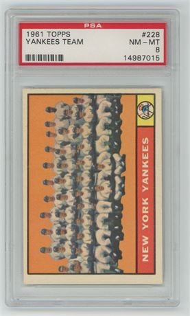1961 Topps #228 Yankees Team (Mantle) PSA 8 NMMT