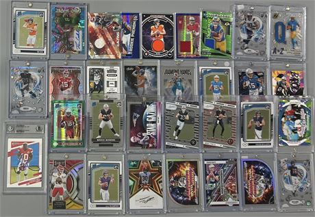 2021-25 Football Star Lot (32) w/ Mahomes, Autos, Relics, Inserts - LOADED