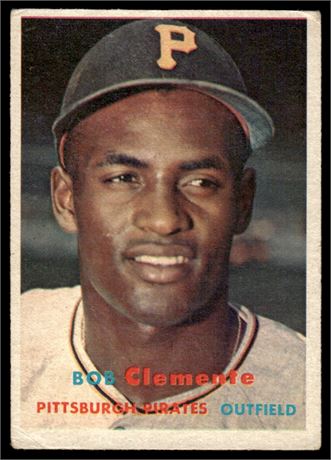 1957 Topps #76 Roberto Clemente VG w / Surface Wrinkle