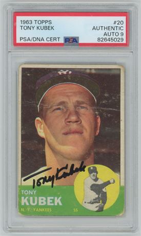1963 Topps #20 Tony Kubek PSA Authentic / Auto 9