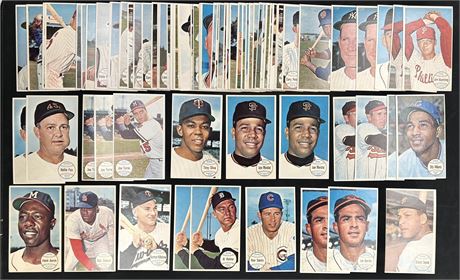 1964 Topps Giants Lot (82) w/ 26 HOF including Aaron, Killebrew, etc. READ