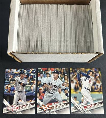 2017 Topps Baseball Update Complete Set (1-300) w/ Judge, and Bregman RC's