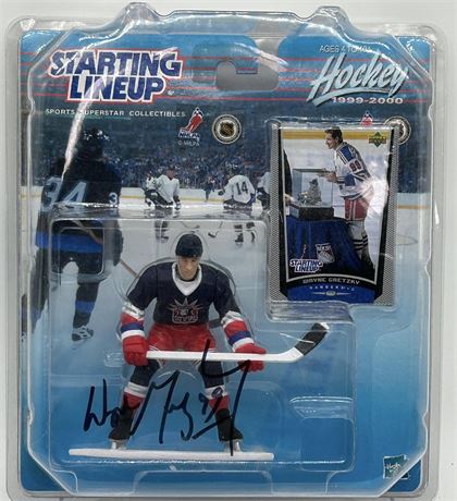 1999 Starting Lineup Wayne Gretzky AUTO SGC Authentic Original Box