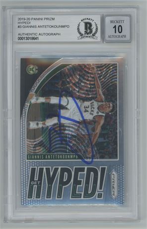 2019-20 Panini Prizm #3 Hyped! Giannis Antetokounmpo Beckett Auto 10