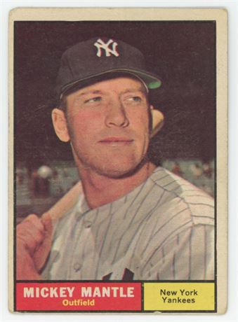 1961 Topps #300 Mickey Mantle Low Grade (wrinkle)
